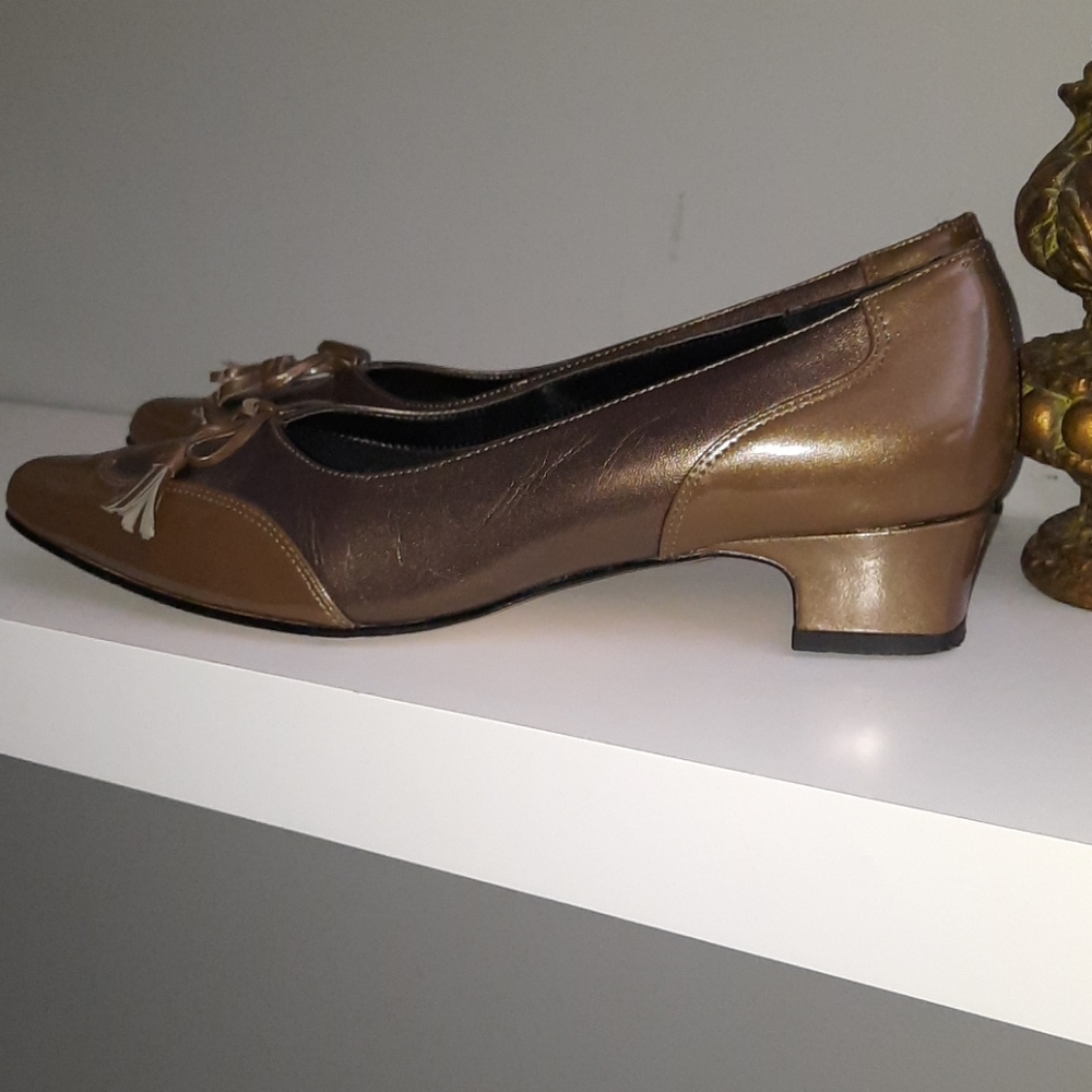Vintage Bronze Pumps